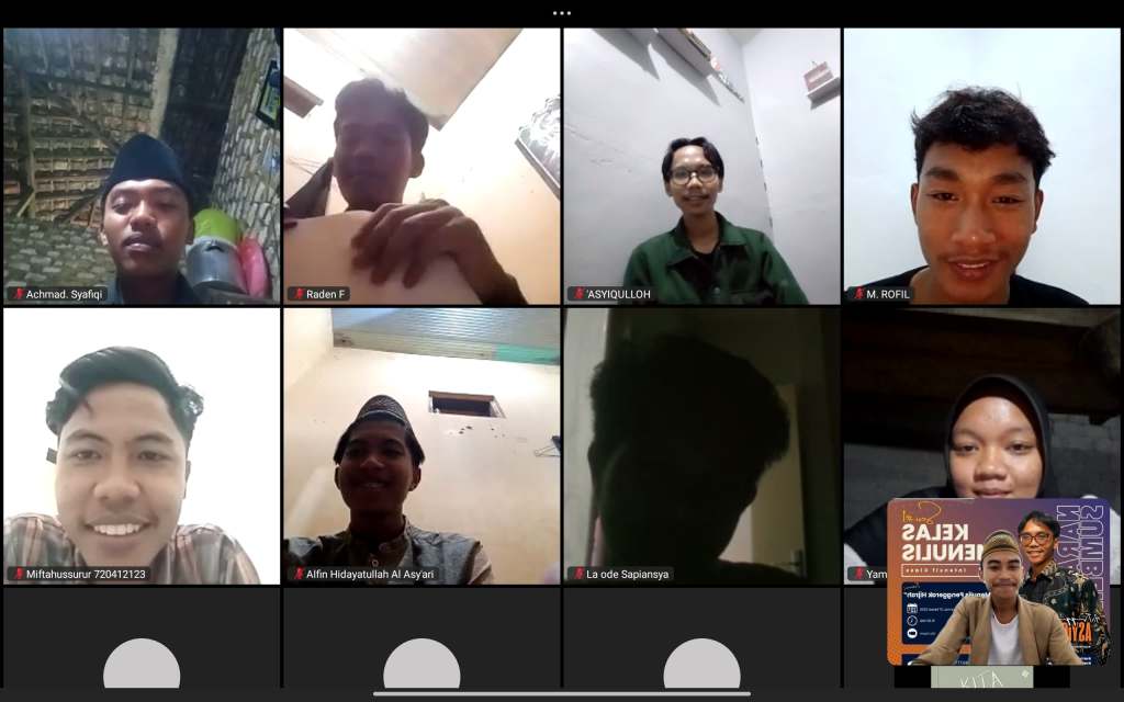 Para peserta antusias dalam kelas menulis Sesi I.